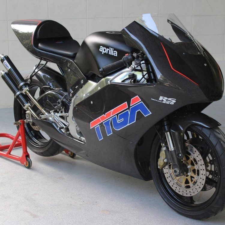 Carbon upper cowling race, Aprilia RS250