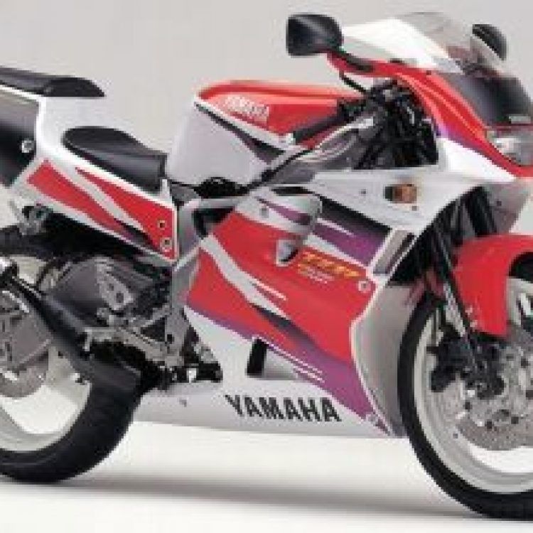 ESCAPE JOLLYMOTO YAMAHA TZR250R 3XV