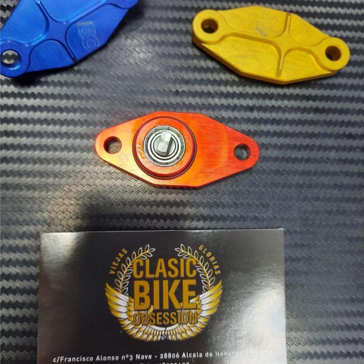 OBTURADOR TAPA BOMBA DE ACEITE ( RODAMIENTO) APRILIA RS125 BC Engineering