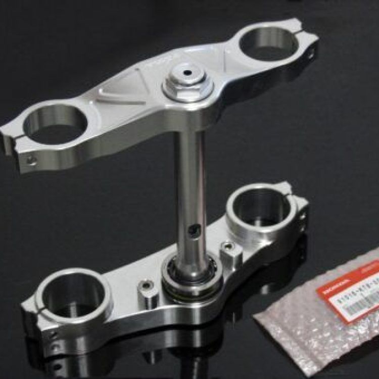 Triple Clamp Set, CNC Silver race, NSR250 M21/MC28 to fit NX5 forks