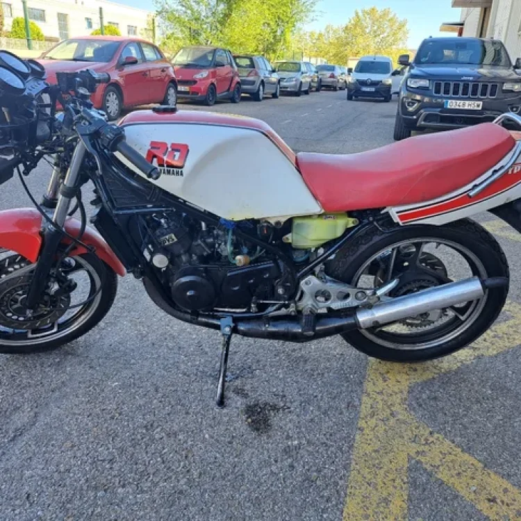 YAMAHA RD350 31K