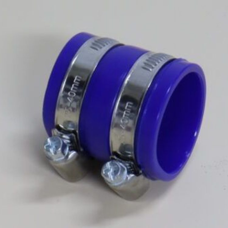 Conector de goma para silenciador “Azul”, Suzuki RGV250