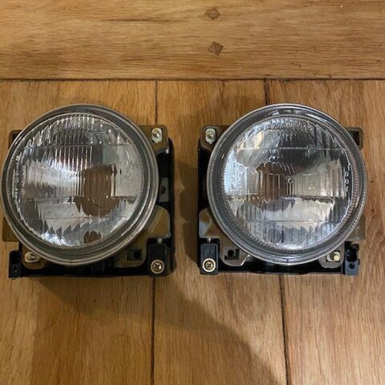 Faros delanteros Honda JDM usados ​​y reacondicionados (juego)