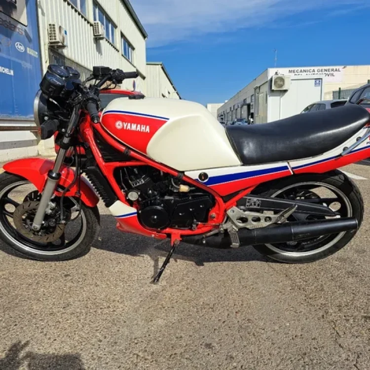 YAMAHA RD350 31K